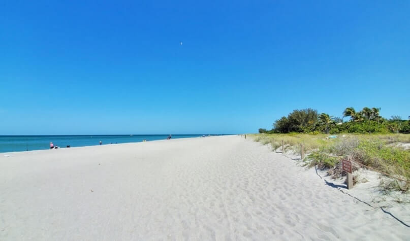 Turner Beach shelling beach, captiva island shelling beach. florida travel blog