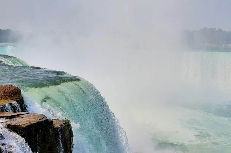 American side of Niagara Falls USA: Terrapin Point. Top of Niagara Falls USA. ny travel blog