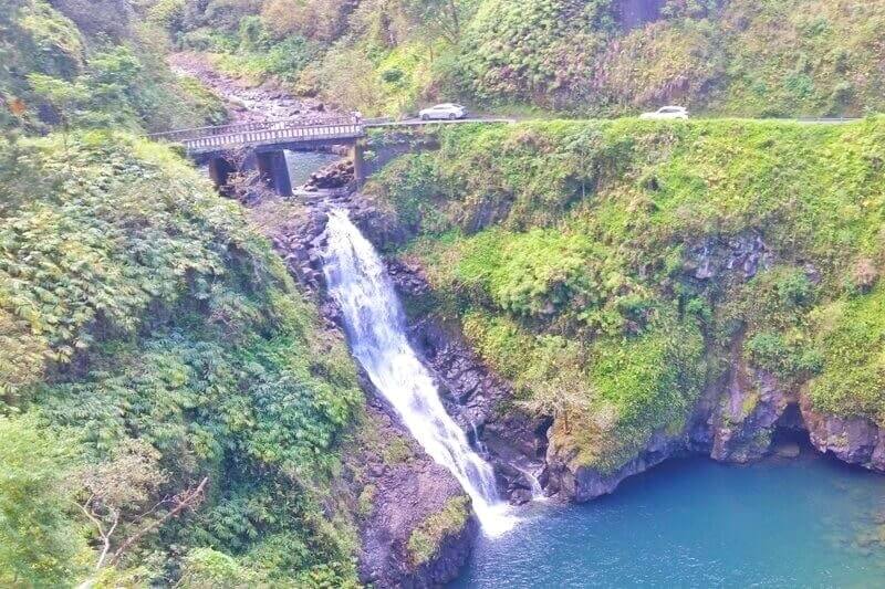 things to do in east maui: wailuaiki stream