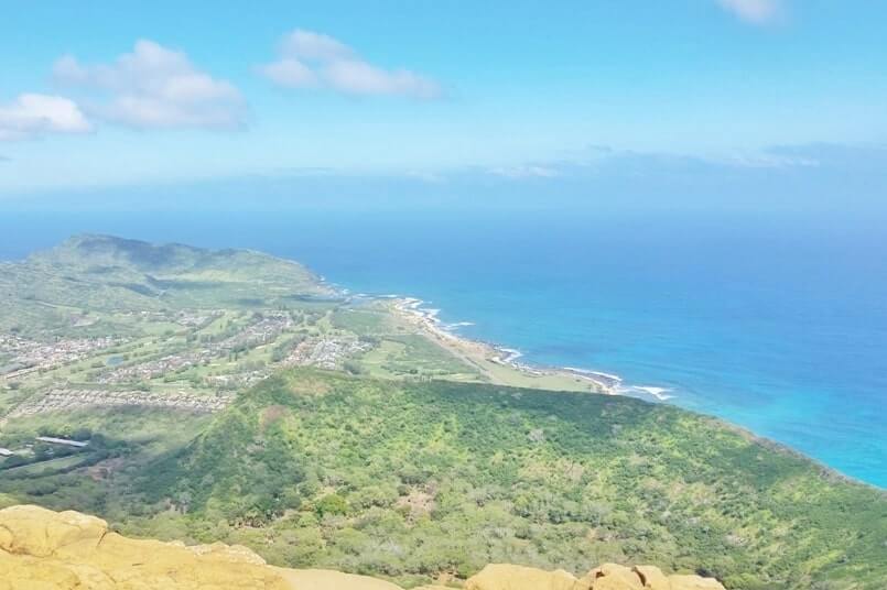 things to do in east oahu: hiking the koko head hike. east oahu hikes. honolulu, oahu, hawaii