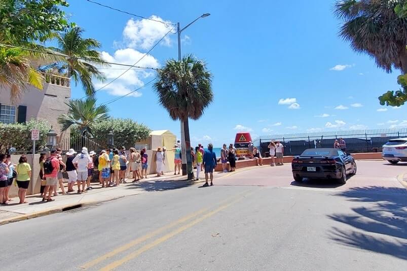 Southernmost Point parking in Key West: can you drive to southernmost point of continental usa. florida keys travel blog