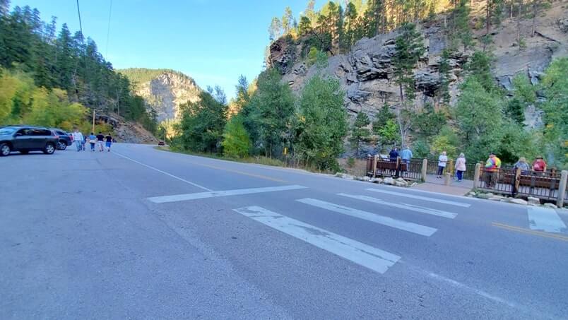 bridal veil falls parking. how to get to bridal veil falls. spearfish canyon