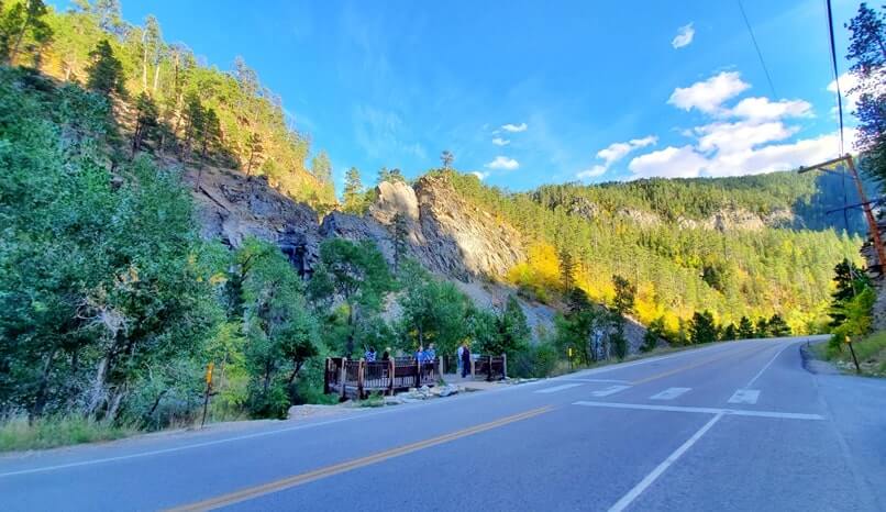 bridal veil falls parking. how to get to bridal veil falls. spearfish canyon