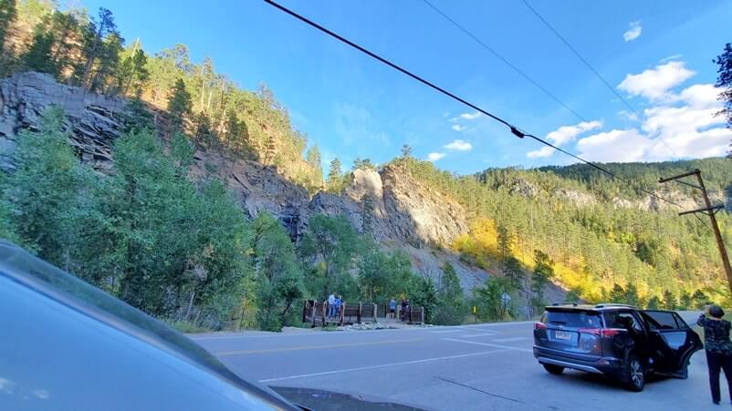 bridal veil falls parking. how to get to bridal veil falls. spearfish canyon