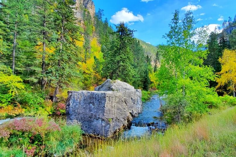 kissing rocks, spearfish canyon. the dice, spearfish canyon. black hills national forest. south dakota.