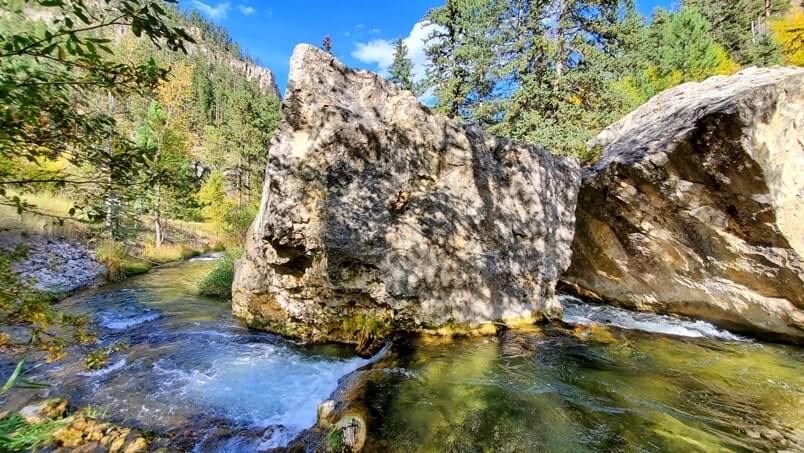 kissing rocks trail, spearfish canyon. black hills national forest, south dakota