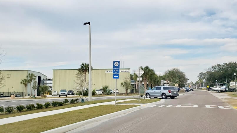 mayport ferry waiting area. st johns river ferry waiting area