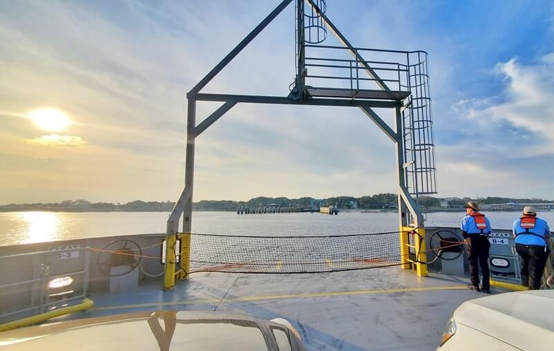 mayport ferry to fort george island. st johns river ferry
