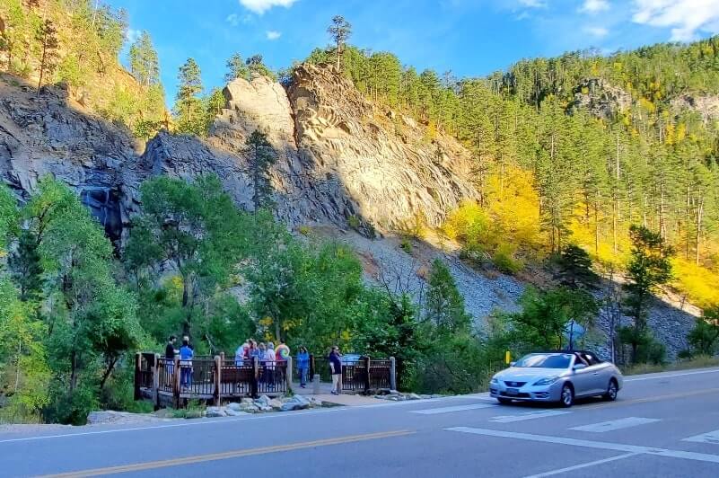 easy spearfish canyon waterfalls: bridal veil falls. roadside waterfalls in spearfish canyon. black hills waterfalls. south dakota waterfalls.