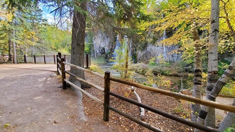 Spearfish falls trail to waterfalls