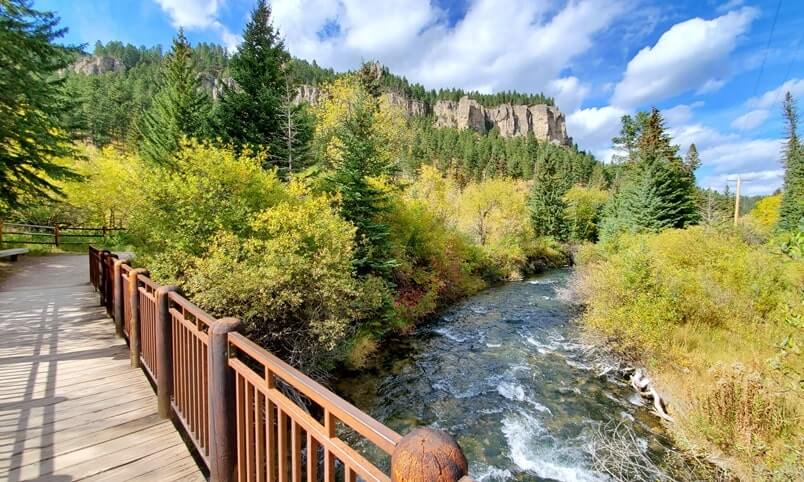 spearfish falls trail. best spearfish canyon waterfall hike. spearfish canyon waterfalls. best black hills hikes. best south dakota hikes