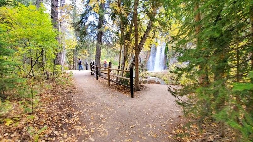 spearfish falls trail. best spearfish canyon waterfall hike. spearfish canyon waterfalls. best black hills hikes. best south dakota hikes