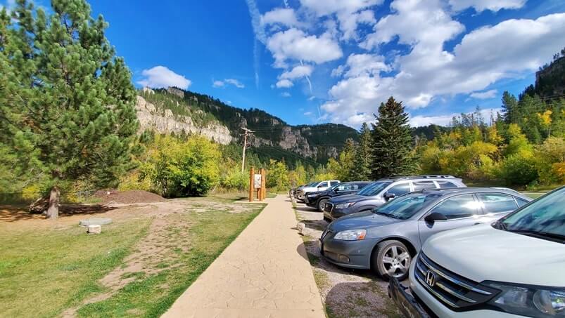 how to get to Spearfish Falls upper overlook