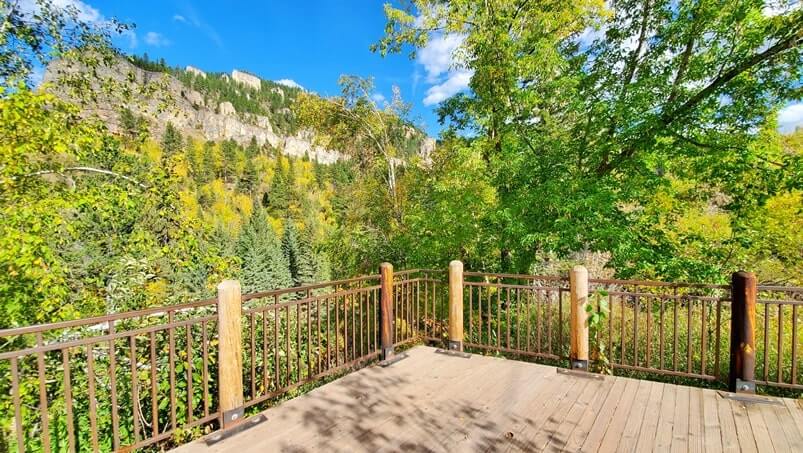 how to get to Spearfish Falls upper overlook