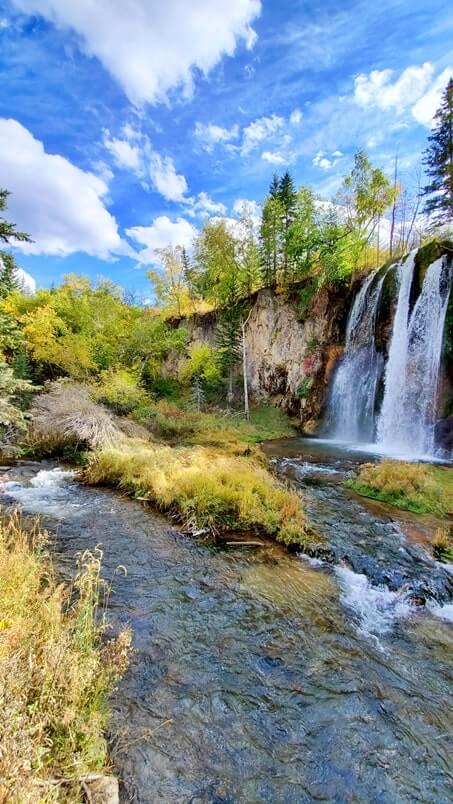 spearfish falls. best spearfish canyon waterfalls. spearfish canyon waterfall hike. best black hills waterfalls. best south dakota waterfalls.