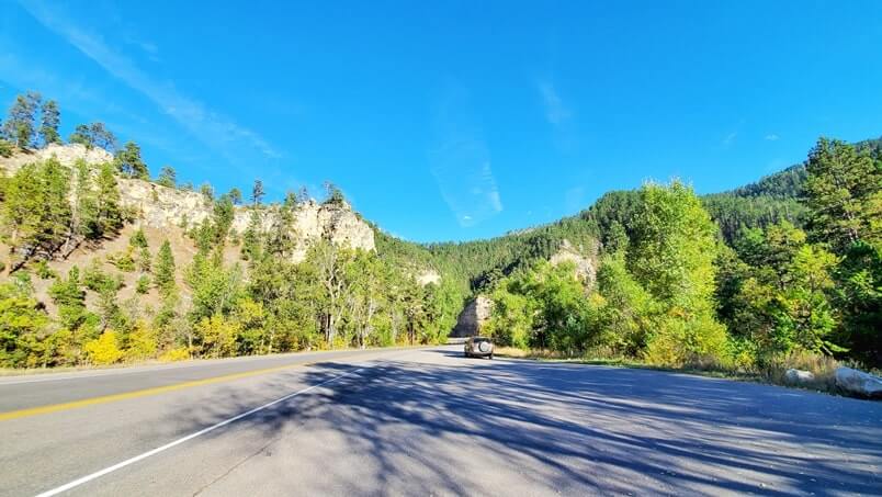 split rock parking, spearfish canyon scenic byway
