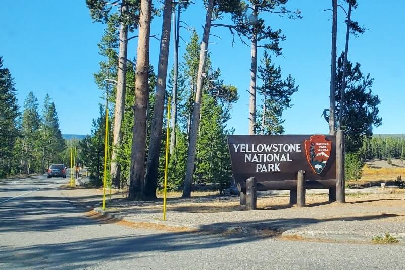 how to get to south entrance of yellowstone national park. yellowstone south entrance