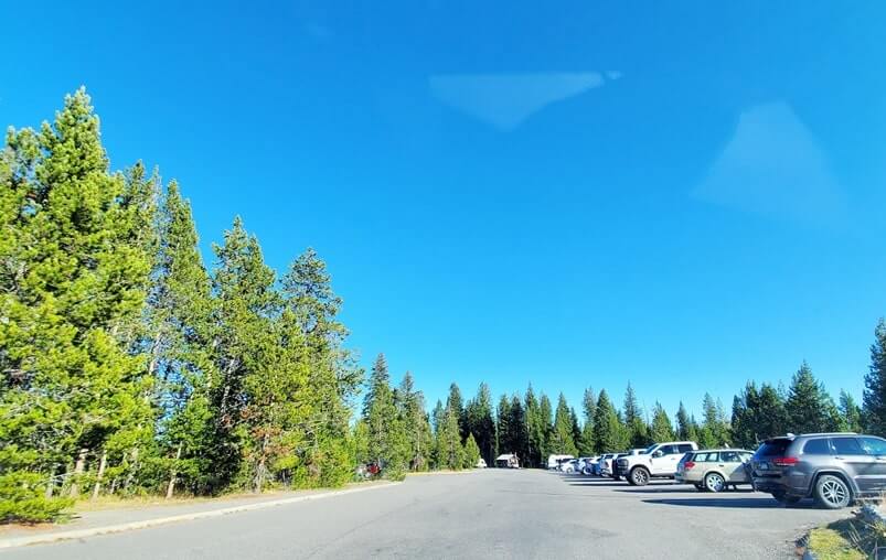 yellowstone national park south entrance to west thumb parking. yellowstone national park drive