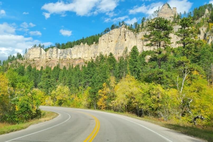 where to start spearfish canyon scenic byway. spearfish canyon drive from savoy. black hills, south dakota scenic drive.