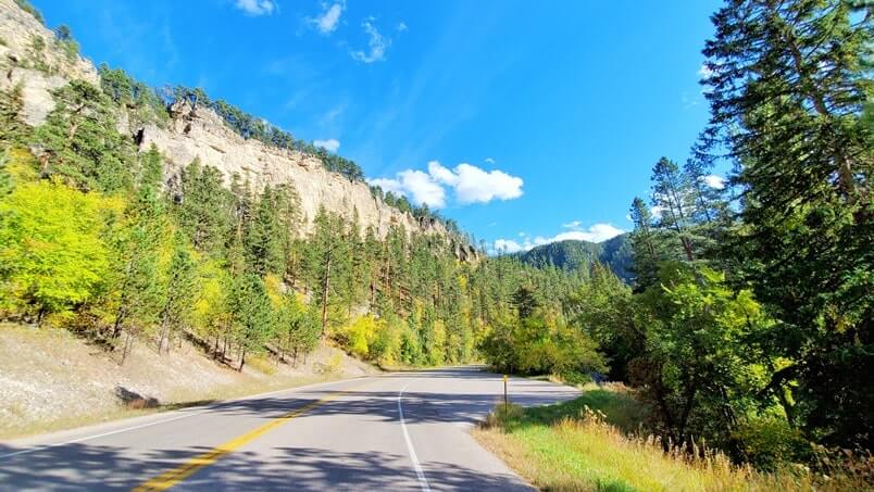 spearfish canyon scenic byway drive, black hills national forest, south dakota scenic drive