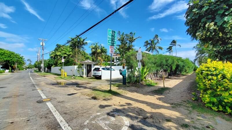 lanikai beach parking near public access