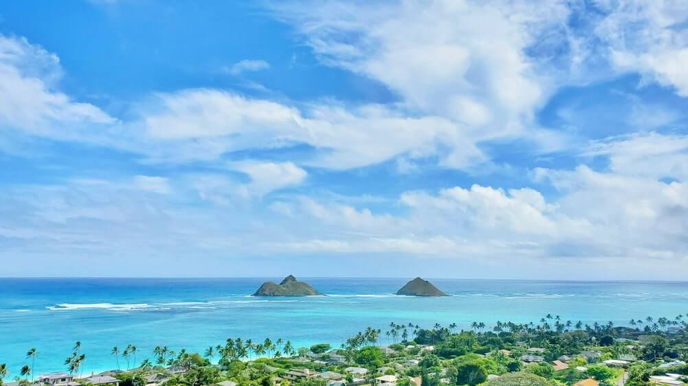 lanikai pillbox trailhead start to see mokulua islands