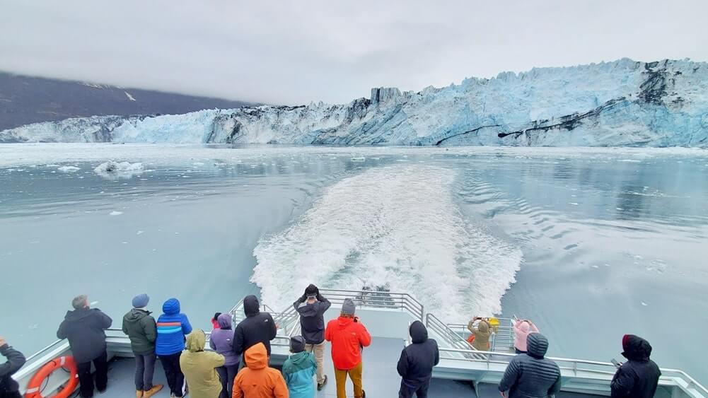 college fjord glacier in alaska. harvard glacier. college fjord ice. 26 glacier cruise, whittier
