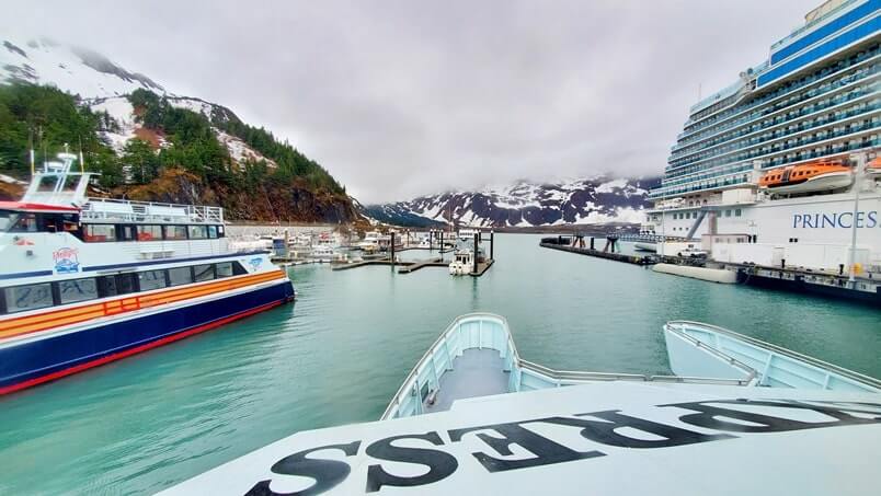phillips 26 glacier cruise start near whittier cruise port