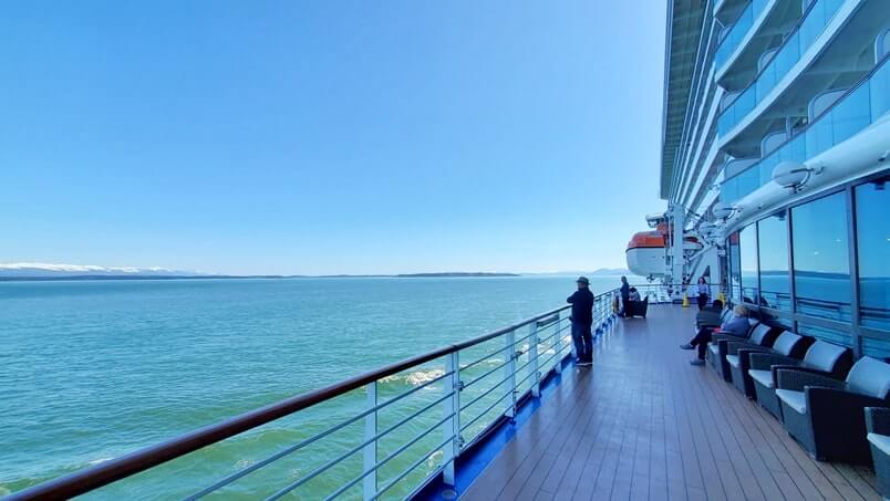 majestic princess, outside deck 7, promenade deck. princess cruise ship outdoor public viewing area