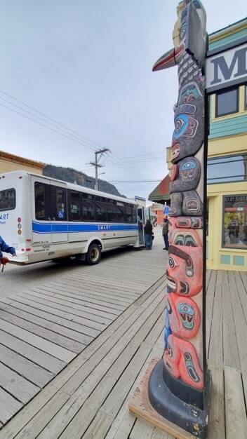 skagway city shuttle around town