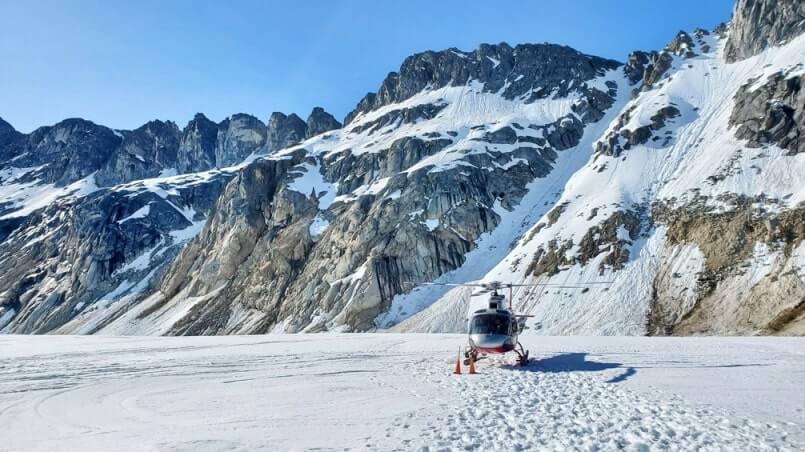 dog sledding glacier helicopter tour, alaska glacier helicopter temsco