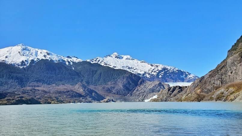 can you see mendenhall glacier from nugget falls