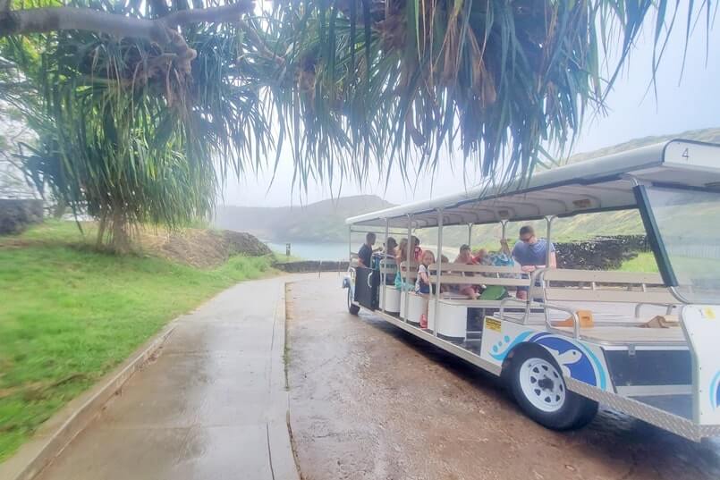 hanauma bay tram stop
