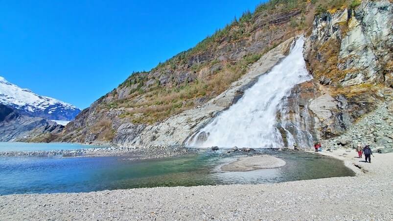 nugget falls, best juneau waterfalls, mendenhall glacier