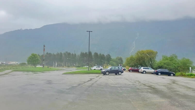 savikko park parking lot. sandy beach parking lot juneau